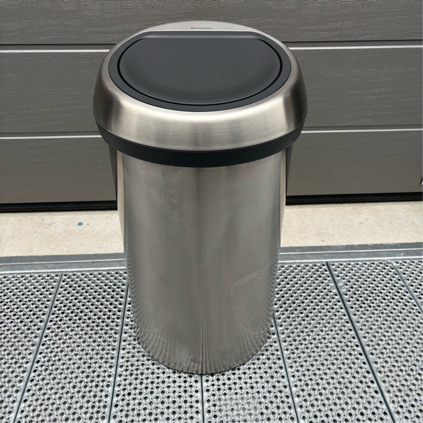 Brabantia Touch Bin Prullenbak - 60 liter - Matt Steel